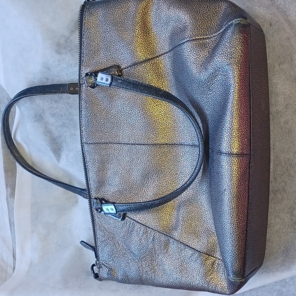 COACH 33736 MEDIUM SIZE GOLD, BLACK LEATHER METALIC HANDBAG - Picture 2 of 12